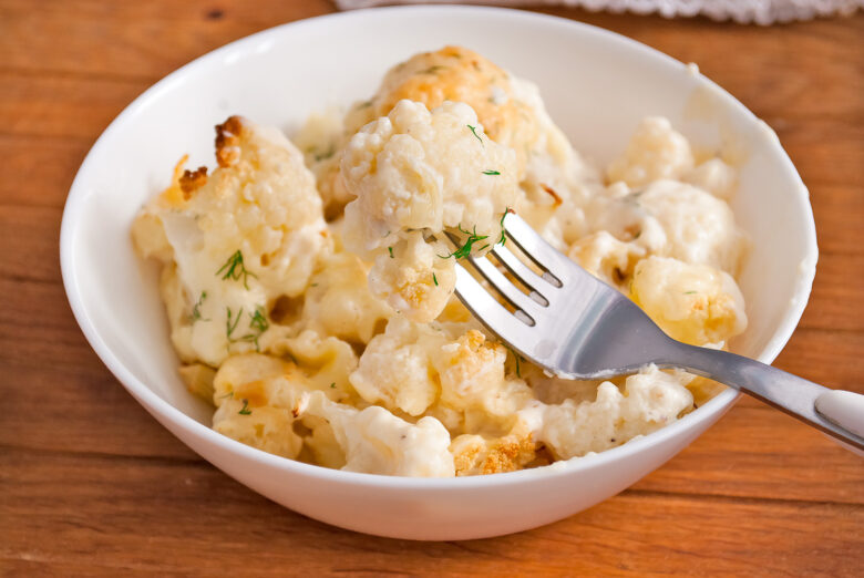 kalafior pieczony w sosie