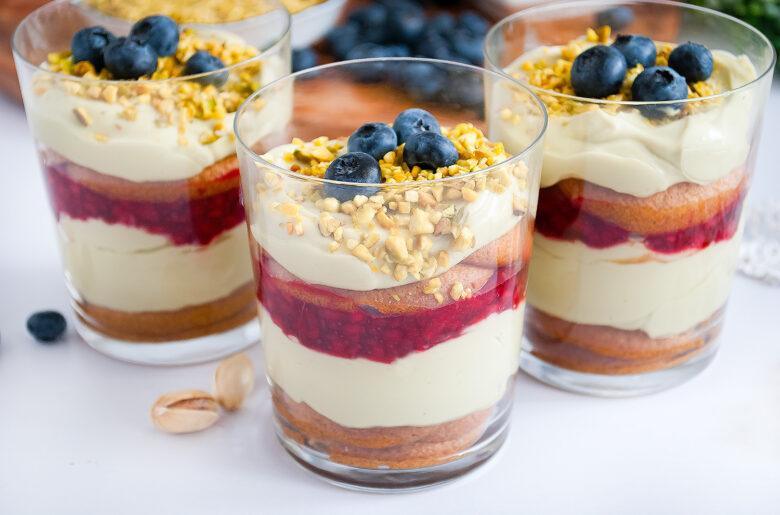 tiramisu z pistacjami