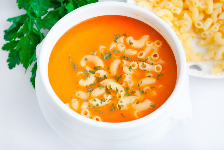 zupa pomidorowa ze świeżych pomidorów